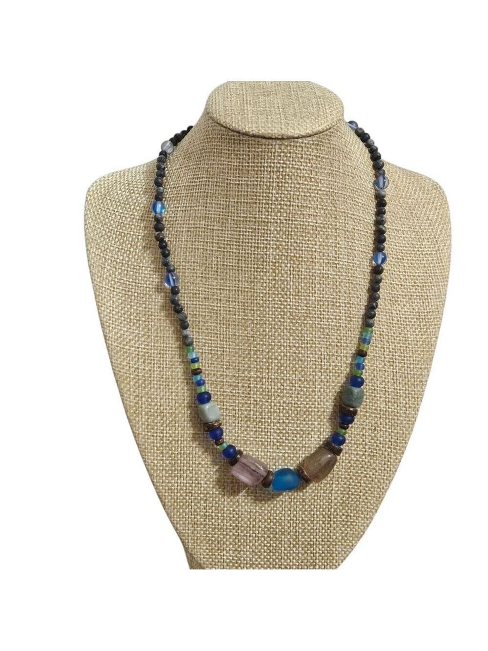 Vintage Glass Stone Blue Women's Beaded Necklace